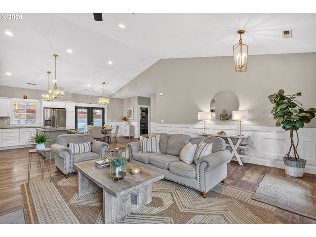 322 ROUND PRAIRIE Rd, Wilderville, OR 97543