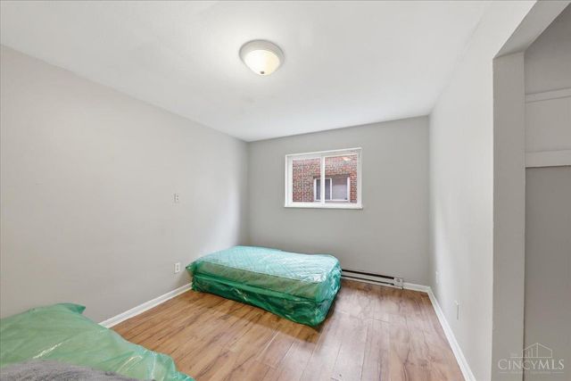1582 Crest Hill Avenue, Cincinnati, OH 45237
