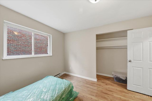1582 Crest Hill Avenue, Cincinnati, OH 45237