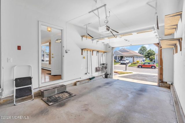 5 Vienna Drive, Toms River, NJ 08757