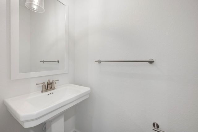 2939 Clapbread Lane, Rosenberg, TX 77471