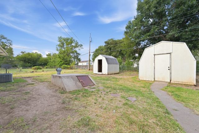 1309 N Baltimore Ave, Derby, KS 67037