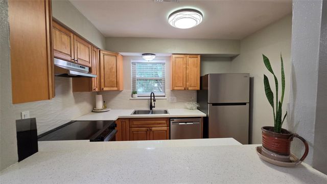 12967 Trail Hollow Drive A, Houston, TX 77079