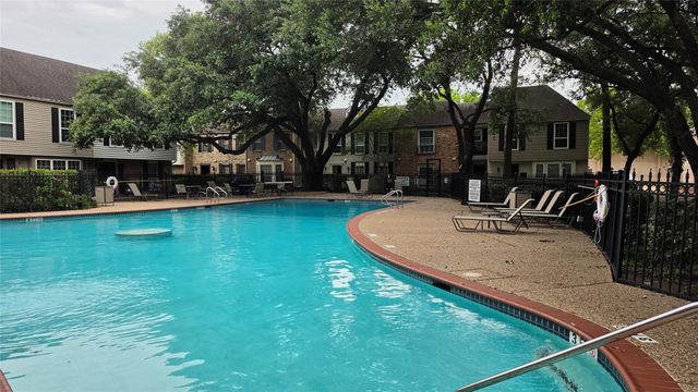12967 Trail Hollow Drive A, Houston, TX 77079