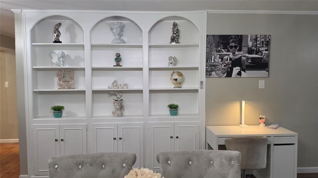 12967 Trail Hollow Drive A, Houston, TX 77079