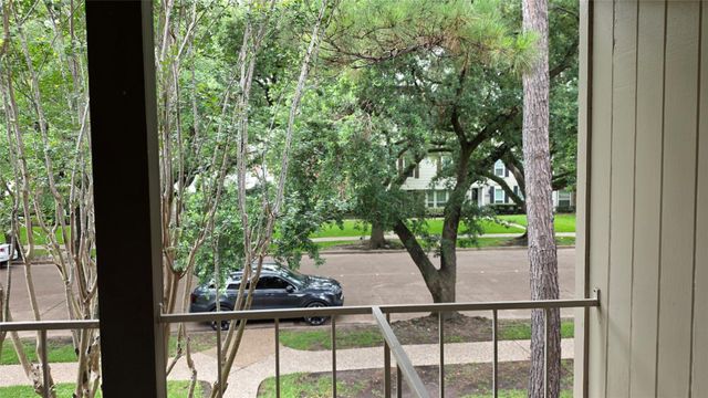 12967 Trail Hollow Drive A, Houston, TX 77079