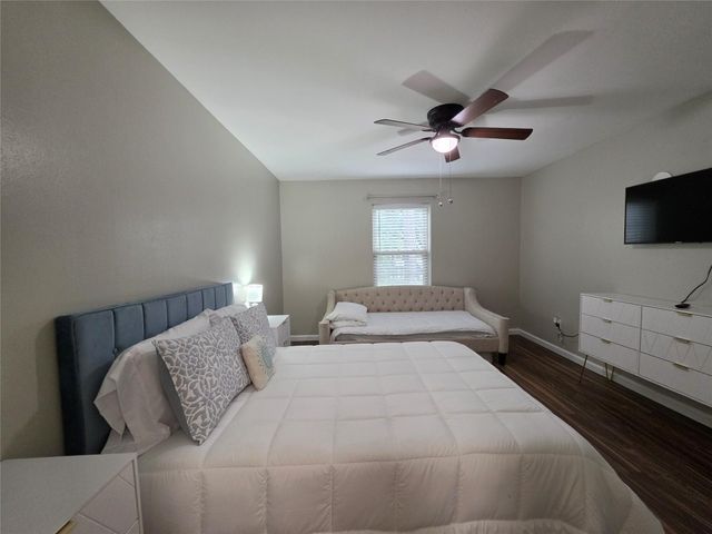 12967 Trail Hollow Drive A, Houston, TX 77079