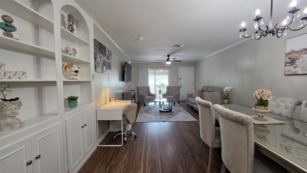 12967 Trail Hollow Drive A, Houston, TX 77079
