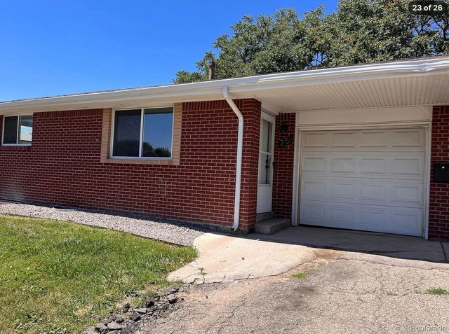 25 Quay Street, Lakewood, CO 80226