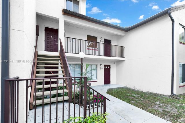 13864 SW 93rd Ln 13864, Miami, FL 33186