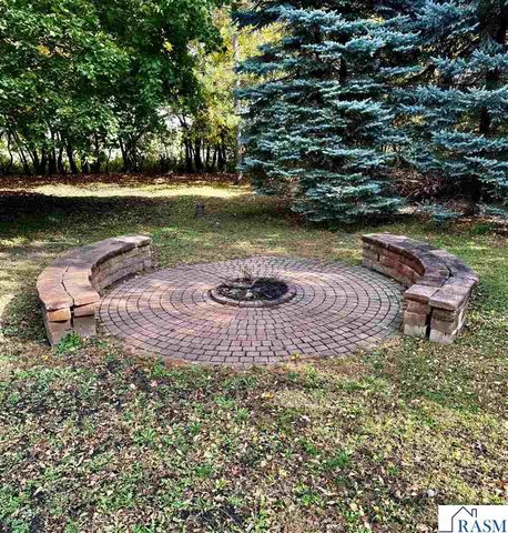 1450 Lookout Drive, North Mankato, MN 56003