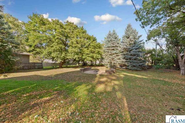 1450 Lookout Drive, North Mankato, MN 56003