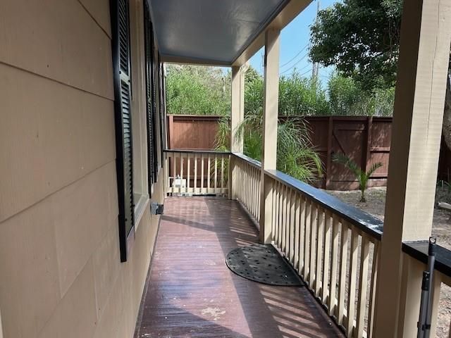 1212 10th Street Street, Galveston, TX 77550