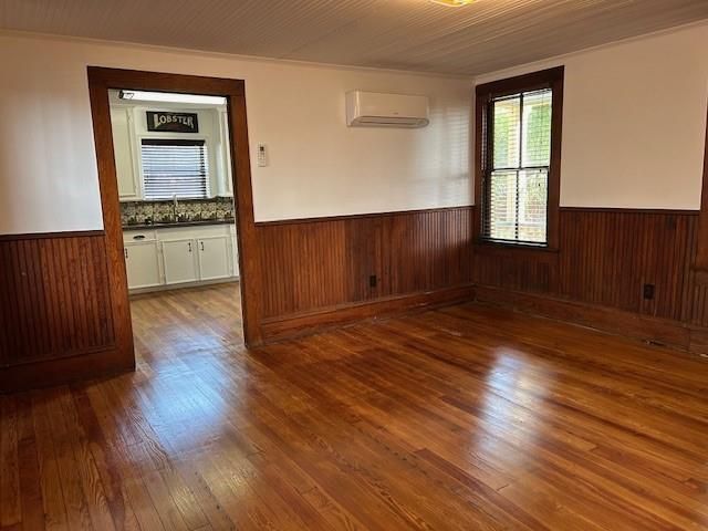 1212 10th Street Street, Galveston, TX 77550