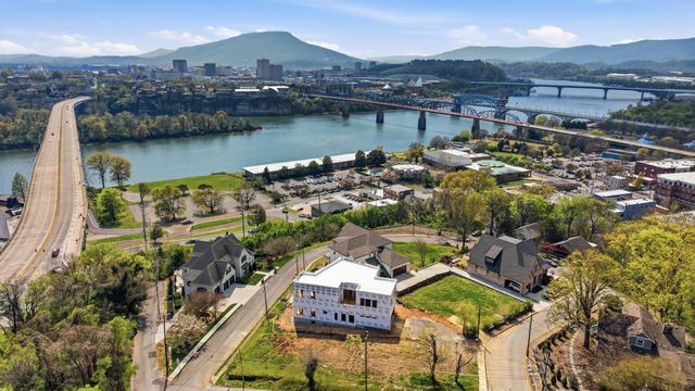 119 Baker Street, Chattanooga, TN 37405
