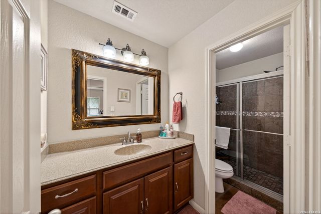 1001 Oak Park, Schertz, TX 78154