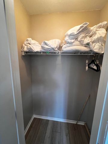 31990 S 624 Place 36, Grove, OK 74344