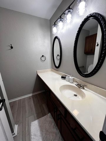 31990 S 624 Place 36, Grove, OK 74344