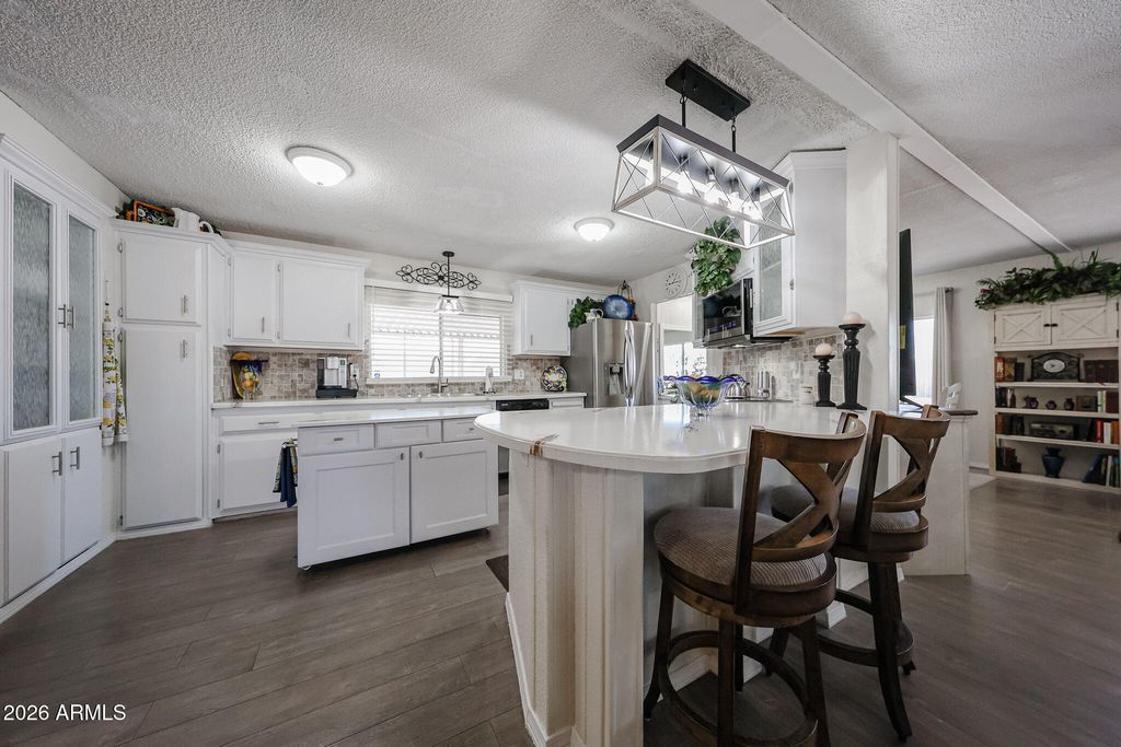 Image 16 of property listing at 3104 E BROADWAY Road 206, Mesa, AZ 85204