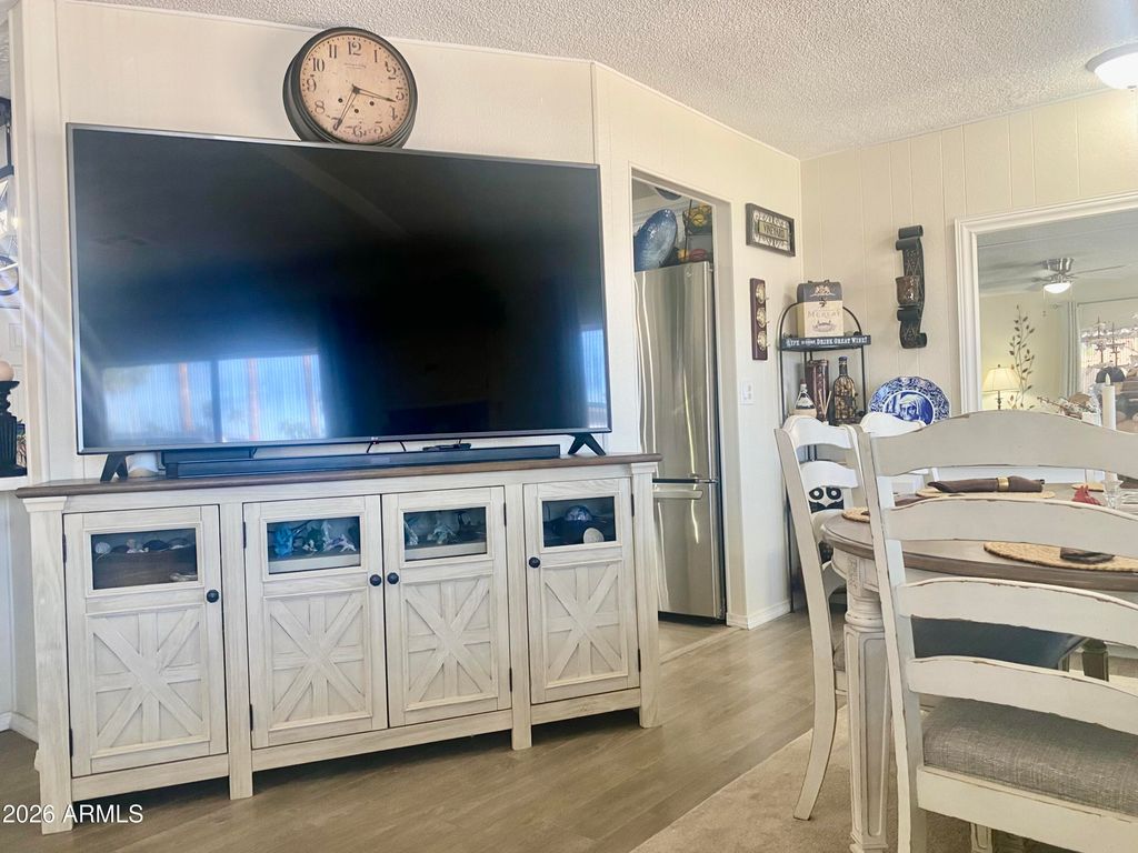 Image 30 of property listing at 3104 E BROADWAY Road 206, Mesa, AZ 85204