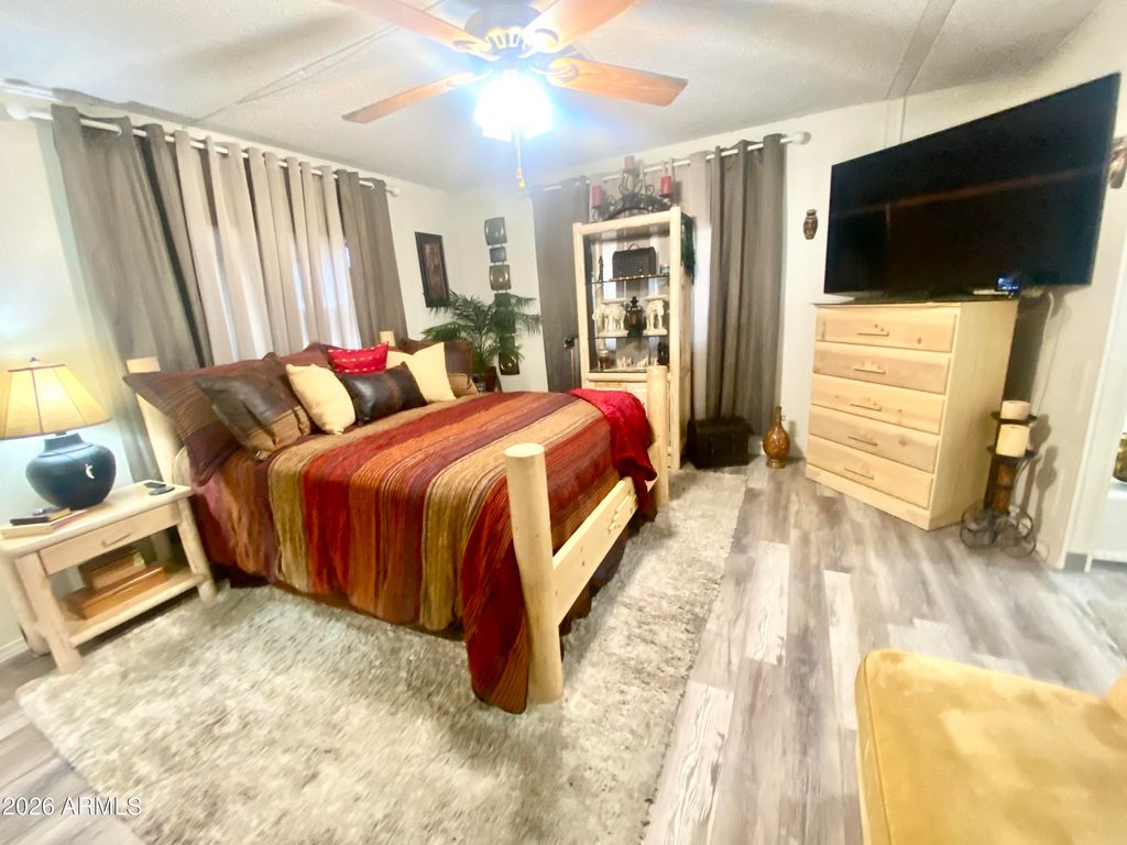 Image 35 of property listing at 3104 E BROADWAY Road 206, Mesa, AZ 85204