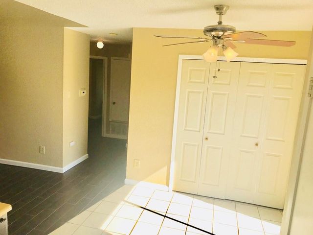 2000 Leeann DR A, Austin, TX 78758