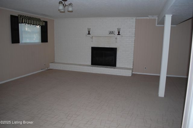 803 Vannah Ave, Louisville, KY 40223