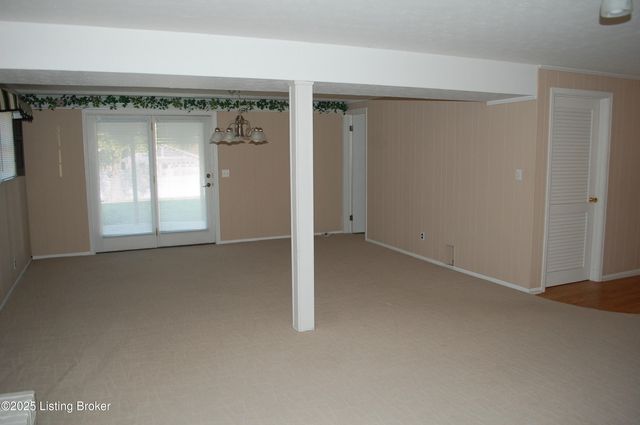 803 Vannah Ave, Louisville, KY 40223