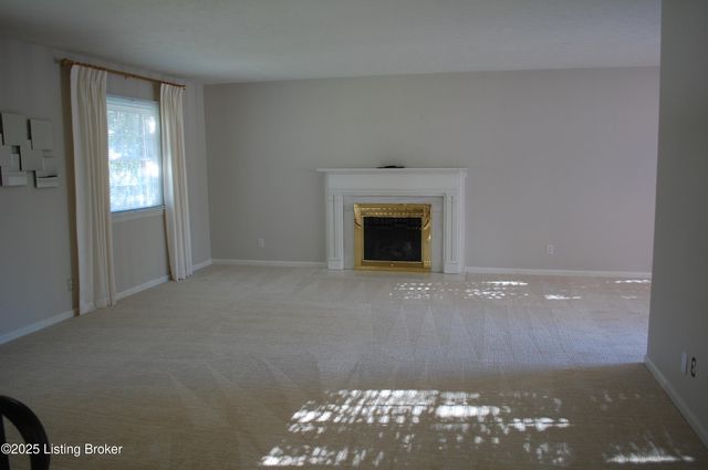 803 Vannah Ave, Louisville, KY 40223