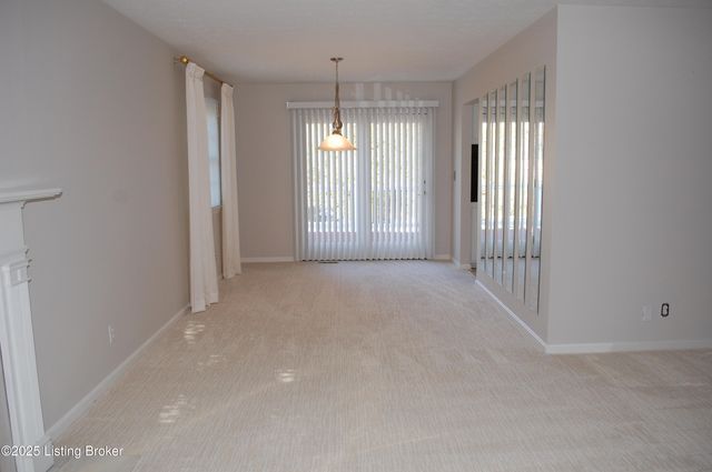 803 Vannah Ave, Louisville, KY 40223