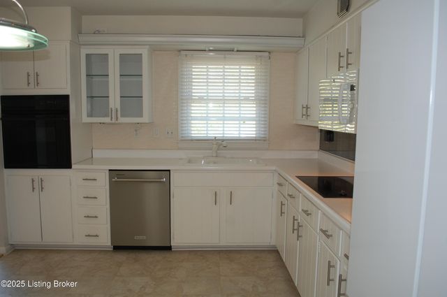 803 Vannah Ave, Louisville, KY 40223