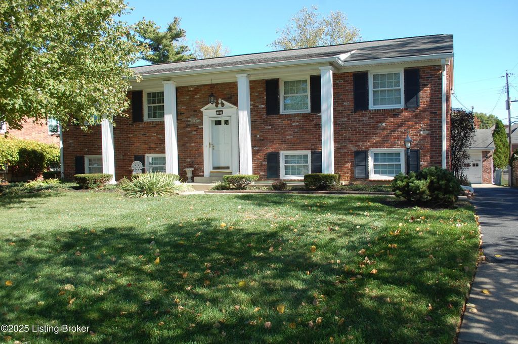 803 Vannah Ave, Louisville, KY 40223