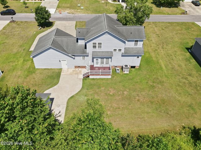622 Lennington Lane, Washington, NC 27889