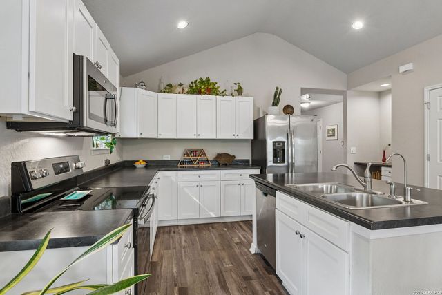 420 Belmont, San Antonio, TX 78202