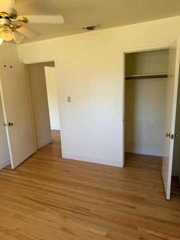 4836 Jackson St, North Highlands, CA 95660