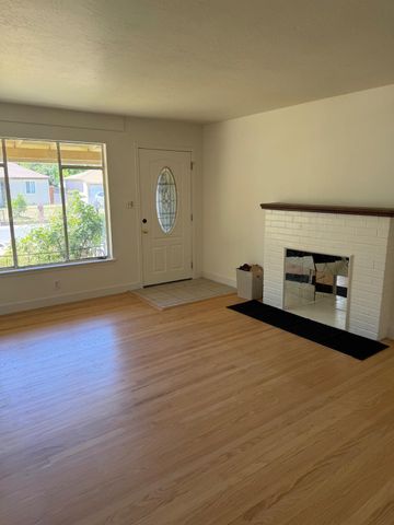 4836 Jackson St, North Highlands, CA 95660