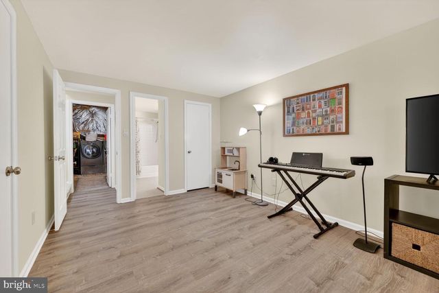 6194 LITTLE VALLEY WAY, Alexandria, VA 22310