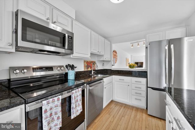 6194 LITTLE VALLEY WAY, Alexandria, VA 22310