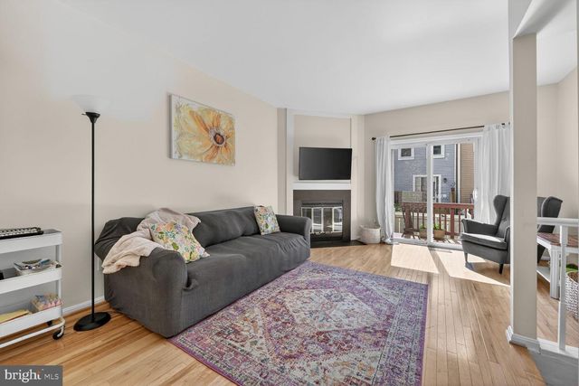 6194 LITTLE VALLEY WAY, Alexandria, VA 22310