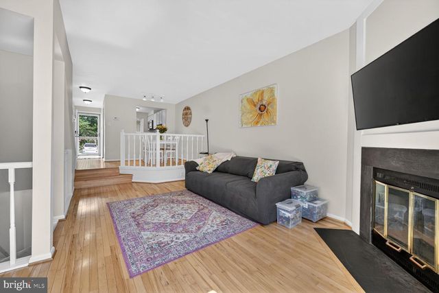 6194 LITTLE VALLEY WAY, Alexandria, VA 22310
