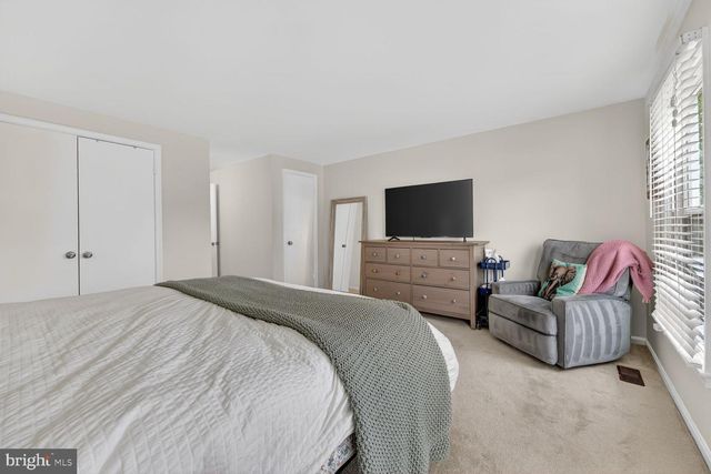 6194 LITTLE VALLEY WAY, Alexandria, VA 22310