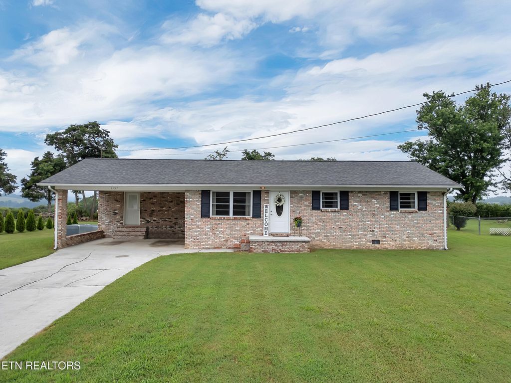 1157 Mountain View Drive, New Market, TN 37820