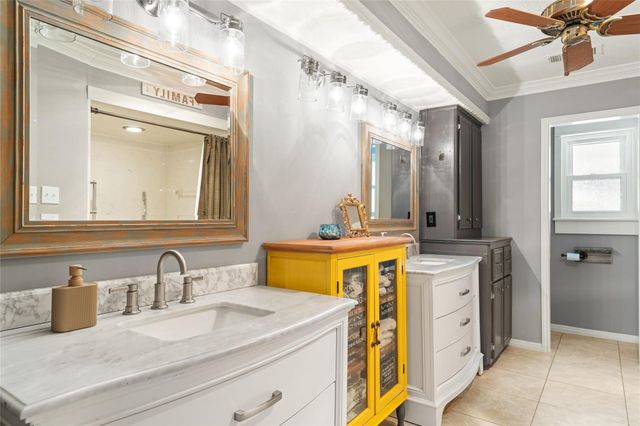 3207 Candleknoll Drive, Spring, TX 77388