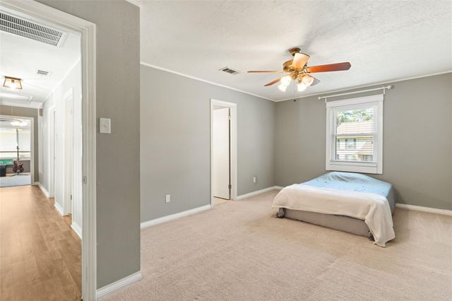 3207 Candleknoll Drive, Spring, TX 77388