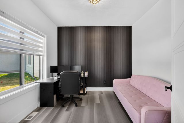 860 NW Frescott Circle, Waukee, IA 50263