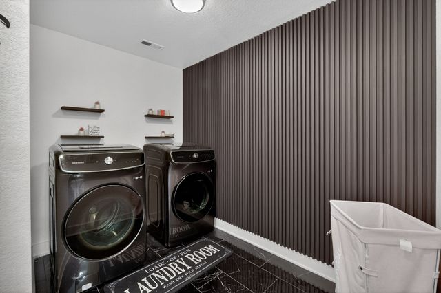 860 NW Frescott Circle, Waukee, IA 50263