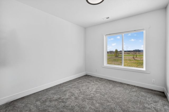 860 NW Frescott Circle, Waukee, IA 50263