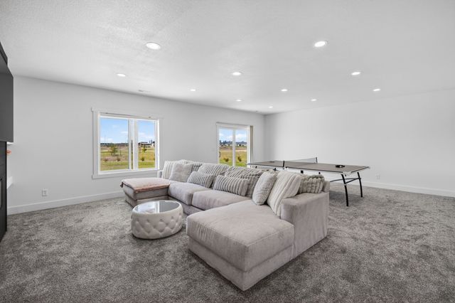 860 NW Frescott Circle, Waukee, IA 50263