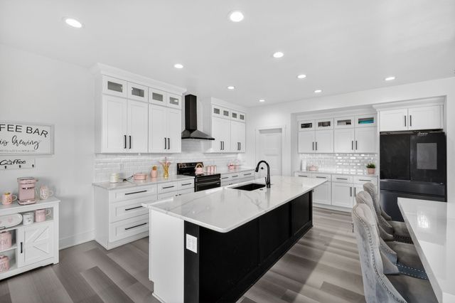 860 NW Frescott Circle, Waukee, IA 50263