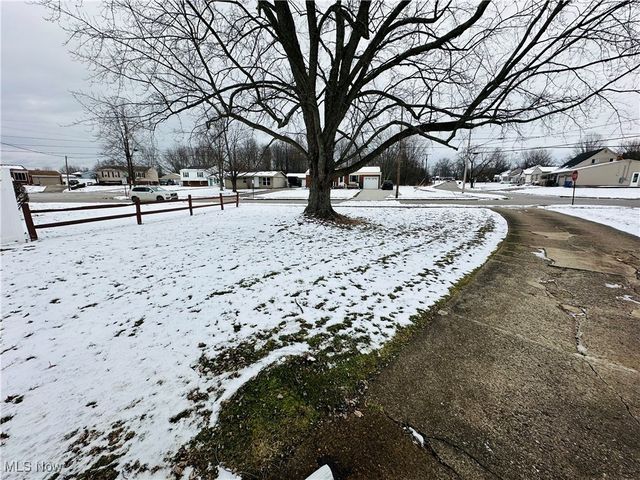 5604 Colgate Avenue, Austintown, OH 44515